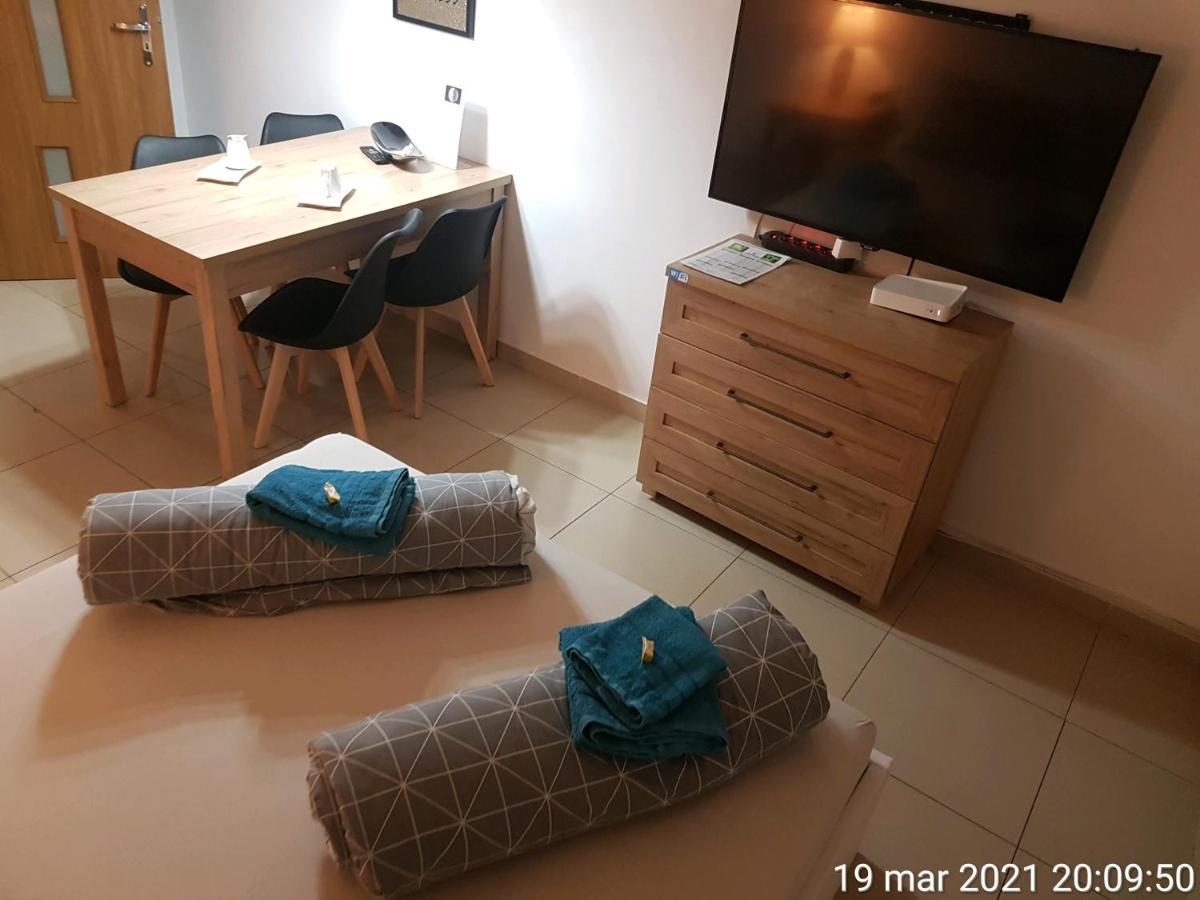 Apartamenty Rest Studio Self Check-In 24H Bytom Dış mekan fotoğraf