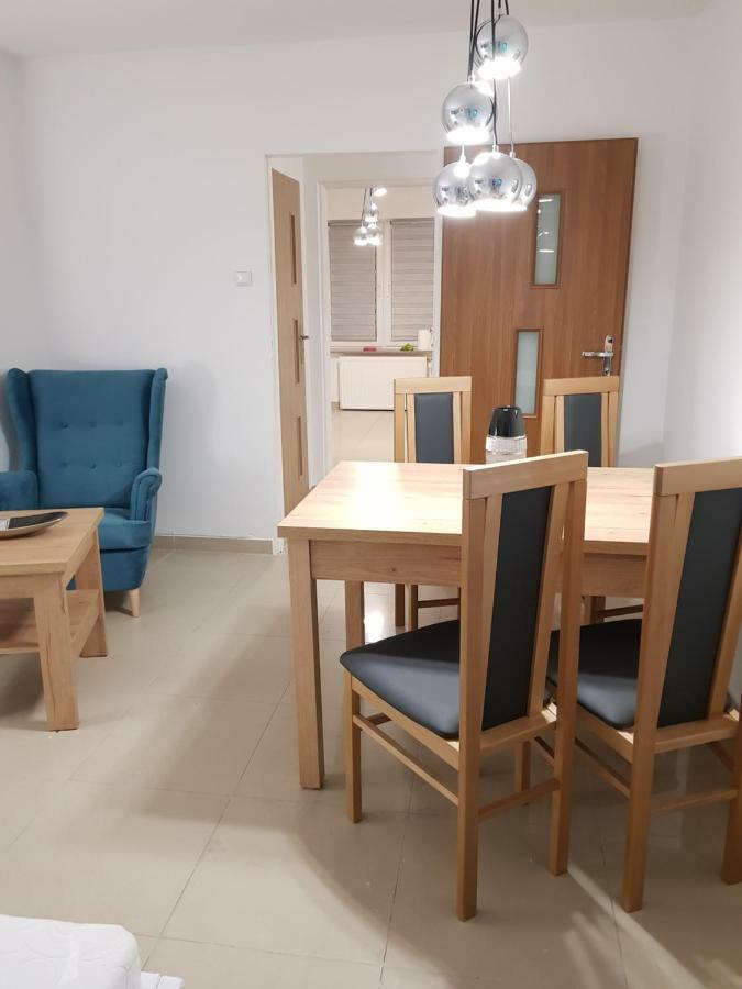Apartamenty Rest Studio Self Check-In 24H Bytom Dış mekan fotoğraf