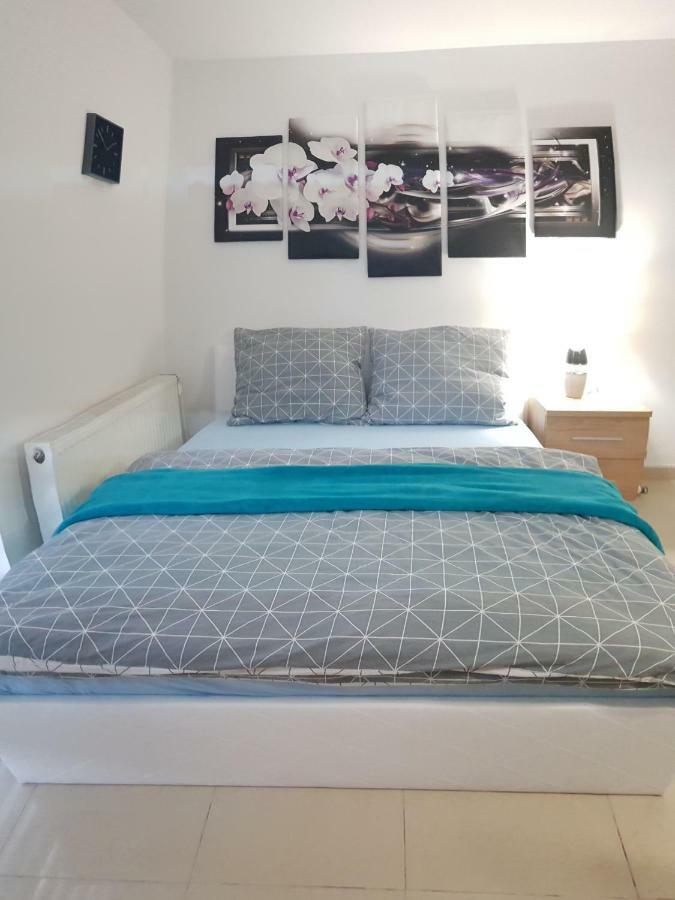 Apartamenty Rest Studio Self Check-In 24H Bytom Dış mekan fotoğraf
